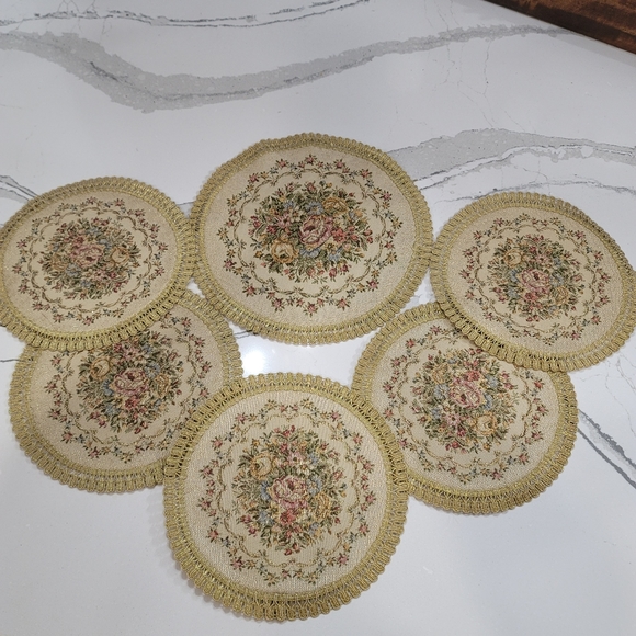 Vintage floral metalic potholders trivets place mats. 5 at 9.5" and 1 at 12". - Picture 2 of 9